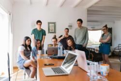 Un ‘dream team’ de periodistas con amplia trayectoria, desencantado con la oferta informativa tradicional en Colombia